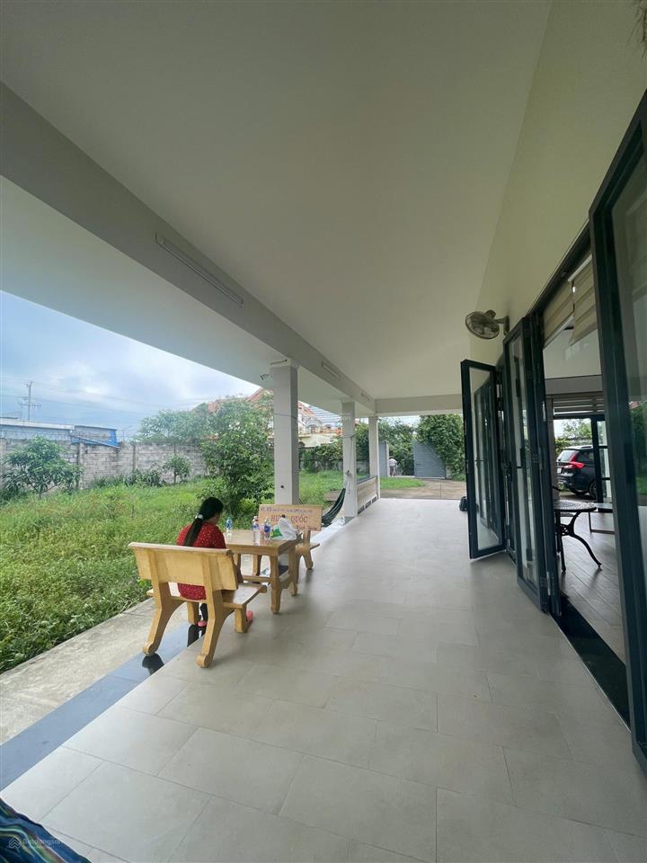 Bán biệt thự nghỉ dưỡng dt 30x80m, nằm ngay đt862, gò công đông, cách tp. hcm 60km theo hướng ql50