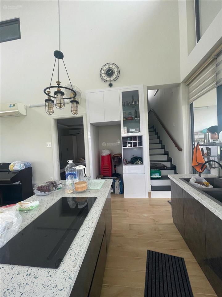 Bán biệt thự nghỉ dưỡng dt 30x80m, nằm ngay đt862, gò công đông, cách tp. hcm 60km theo hướng ql50