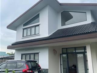 Lên tp sinh sống và làm việc, bán ngôi nhà tâm huyết dưới quê. dt 30x80m 2400m2, cách đường lộ 30m
