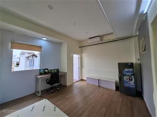 Cho thuê phòng ban công 30m2 ở được 3 người  96/6 nguyễn công hoan, pn