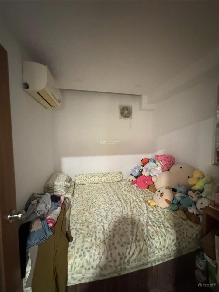 Bán căn hộ 52m ch.cư miếu nổi tầng cao có thang máy. gồm 2pn + 1wc, full nội thất nhà đang cho thuê