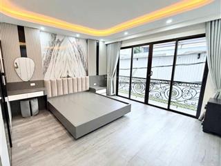 Lô góc  70m2  thang máy  gara ô tô  nhà nở hậu  đường thông kinh doanh đỉnh  mặt tiền khủng