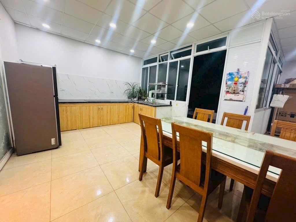 Nhà c4 mới, 5,2x19m. nh 7,8m. hxh 1trục, 50m ra lê đức thọ, gò vấp. chỉ 7tỷ6. gần bờ kè