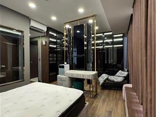 Căn hộ đập thông rộng  có gu giá 30 triệu, 105m2 tại the tresor phường xóm chiếu chính chủ