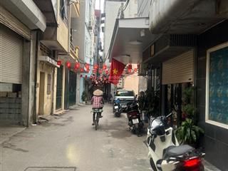 Bán nhà riêng nghĩa dũng, ba đình. vài phút ra hồ tây. kinh doanh,53m, 4tầng, mặt tiền siêu to 5m.