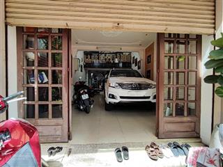 Nhà phong thuỷ tốt 654 lạc long quân 66m2  7,21 tỷ7 chỗ ngủxh tránh hàng xóm đi rang rover