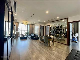 Bán nhanh căn hộ 110m2 3pn2vs tầng trung view thoáng full đồ rất đẹp ban công đông nam mát giá tốt