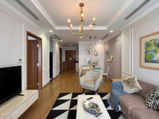 Cho thuê căn hộ chung cư vinhomes nguyễn chí thanh, 2 pn đủ tiện nghi