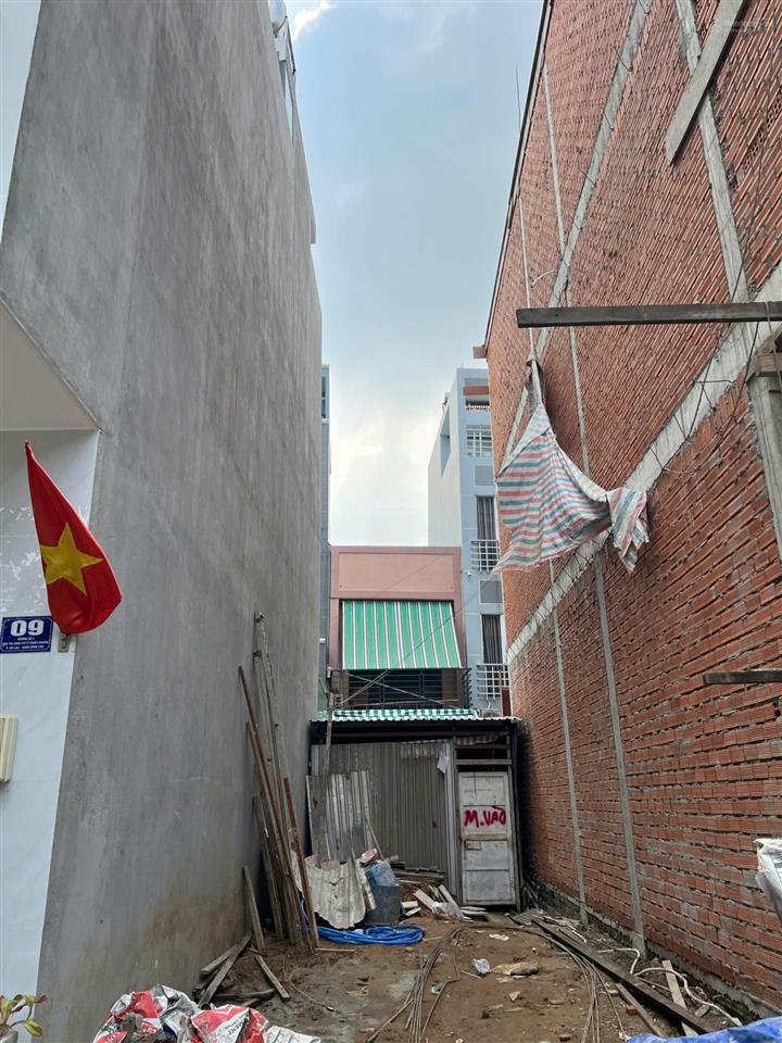 Bán đất mặt tiền 12m ngay công viên, căn hộ khang điền, 44m2 giá 5.4 tỷ