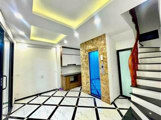 Bán nhà phố lê thanh nghị xây mới cứng 40m2 x 5 tầng, thang máy giá hơn 7 tỷ