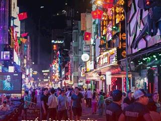 Bán căn hộ cao cấp 132m2 , quận 5. tầng 15  3pn, 17 tỷ vào ở ngay. 0901 425 *** kiều oanh