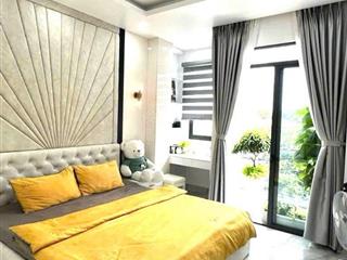 Nơ trang long  giao phan chu trinh  60m2 btct bình thạnh  hxh 4x15 vuông vức ko lg qh  8tỷ6