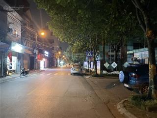 Mặt phố giá trong ngõ  ô tô tránh  kinh doanh  xây tòa văn phòng đẹp