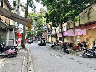 Mặt phố giá ngõ. phố an xá kinh doanh trước nhà vỉa hè ô tô tránh
