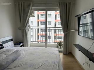 Gấp bán 4.2 tỷ căn 3 pn sổ hồng cất tủ, đầy đủ nội thất, nhà sạch đẹp, view thoáng mát, hỗ trợ vay