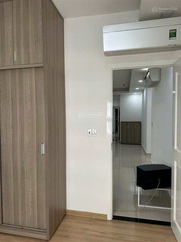 Gấp bán 4,2 tỷ căn 3pn, đầy đủ nội thất, nhà sạch đẹp, view thoáng mát, hỗ trợ vay,  0909 393 ***