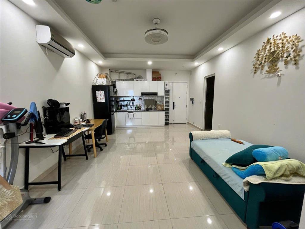 Gấp tiền bán nhanh 53m2 chỉ 2,35 tỷ, tầng trung view đông nam, vay ngân hàng 1.5 tỷ, gọi 0909 393 ***