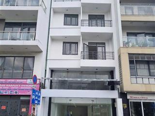 Bán gấp nhà mặt tiền hoàng sa quận 3, 6,7x15m, kc 6 tầng chỉ nhỉnh 32 tỷ