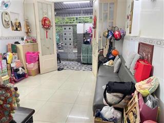 Diện tích rộng xe tải đổ cửa kết cấu chắc chắn hổ trợ thanh khoản chủ quá ngộp