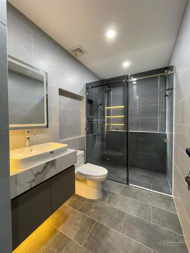 Cần cho thuê nhà khu khép kín 100% tại bình dương. full nội thất sang xịn.  0931 259 ***