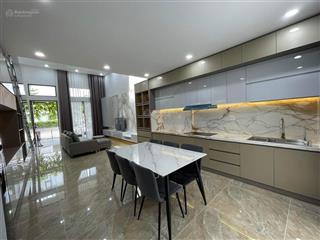 Cho thuê biệt thự tại bình dương full nội thất cao cấp khu khép kín 100% giá chỉ 16 triệu