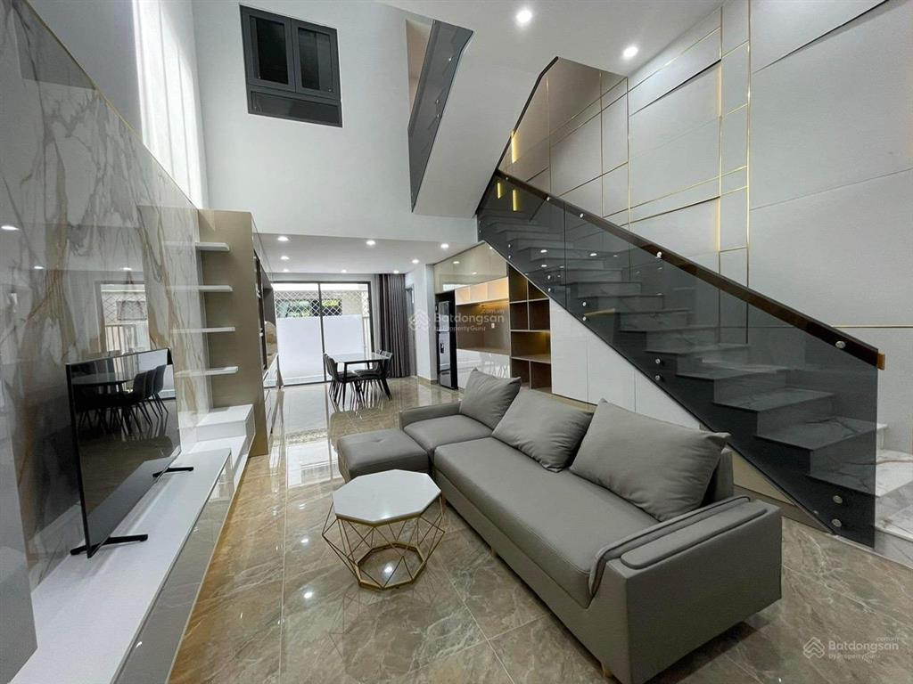 Cho thuê biệt thự tại bình dương  full nội thất cao cấp  khu khép kín 100%  giá chỉ 21 triệu