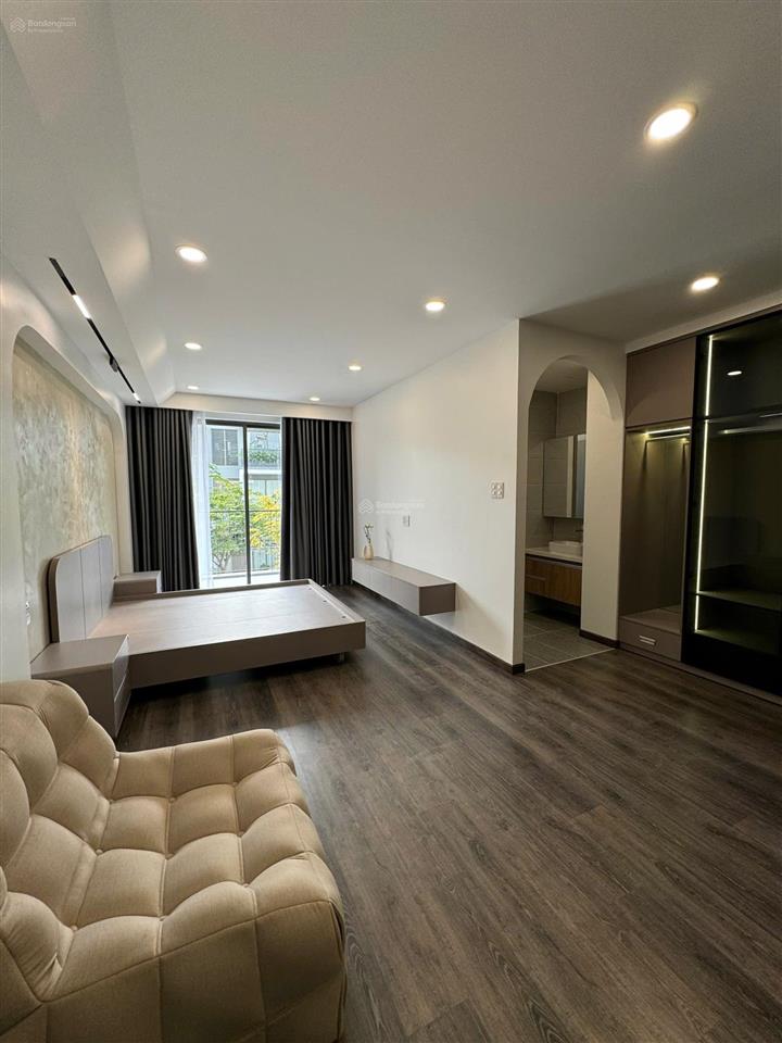 Cho thuê biệt thự khu khép kín the standard  bình dương  đầy đủ nội thất cao cấp  an ninh 24/24