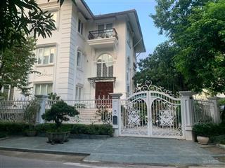 Biệt thự làng việt kiều châu âu hà đông!