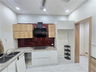 Cần bán nhà thoáng, ngõ rộng, ngay 250 kim giang, đại kim, 50m2, 5 tầng 1 tum, đủ nộ thất giá 9 tỷ
