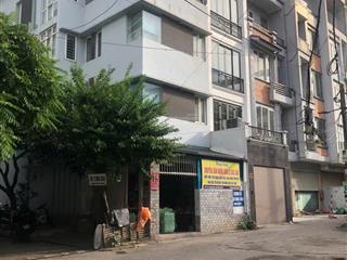 Hoàng quốc việt  mặt phố nhánh  lô góc kinh doanh  mặt tiền rộng 8m. dt 82m x 4t, chỉ 28ty5