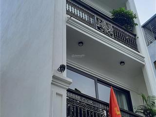 Nhà mới thịnh liệt  5 tầng  lô góc  3 thoáng  ngõ thông rộng ô tô tránh  thang máy xịn