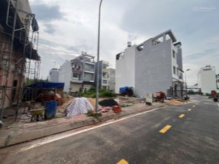 Ngộp bank bán gấp nền 76m2, cách tgdđ hương lộ 2 700m, không dính cống tụ điện, thương lượng