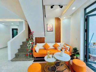 Nhà mới đẹp  full nội thất  điện biên phủ  1 trệt 2 lầu st  3pn 3wc  23 triệu tl  0906 656 ***