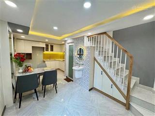 Nhà mới đẹp  full nội thất  huỳnh văn bánh  3x7m  2pn 2wc  gọi ngay 0906 656 *** xem nhà