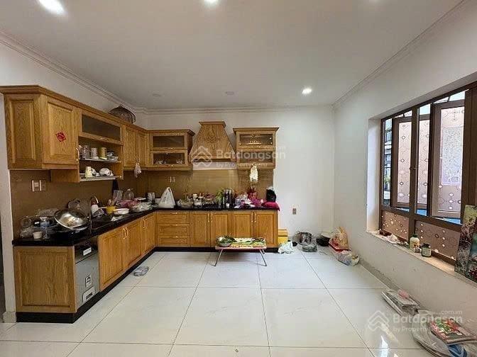 Nhà mặt tiền  lê tự tài  5x8m  trệt lửng 3 lầu sân thượng  3pn 4wc  25 triệu tl  0906 656 ***