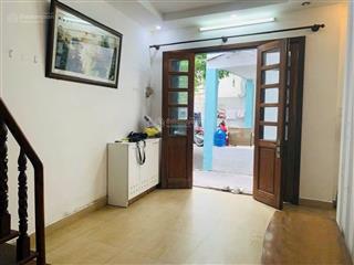 Nhà nc  võ duy ninh  5x10m  trệt lầu  3pn 1wc  8 triệu tl  hằng 0906 656 *** xem nhà ngay