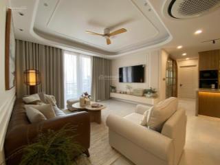 Bán căn hộ 3pn, 2wc nội thất mới 100% tại cảnh viên 2, 118m2, có ô xe hầm giá 10,8tỷ.