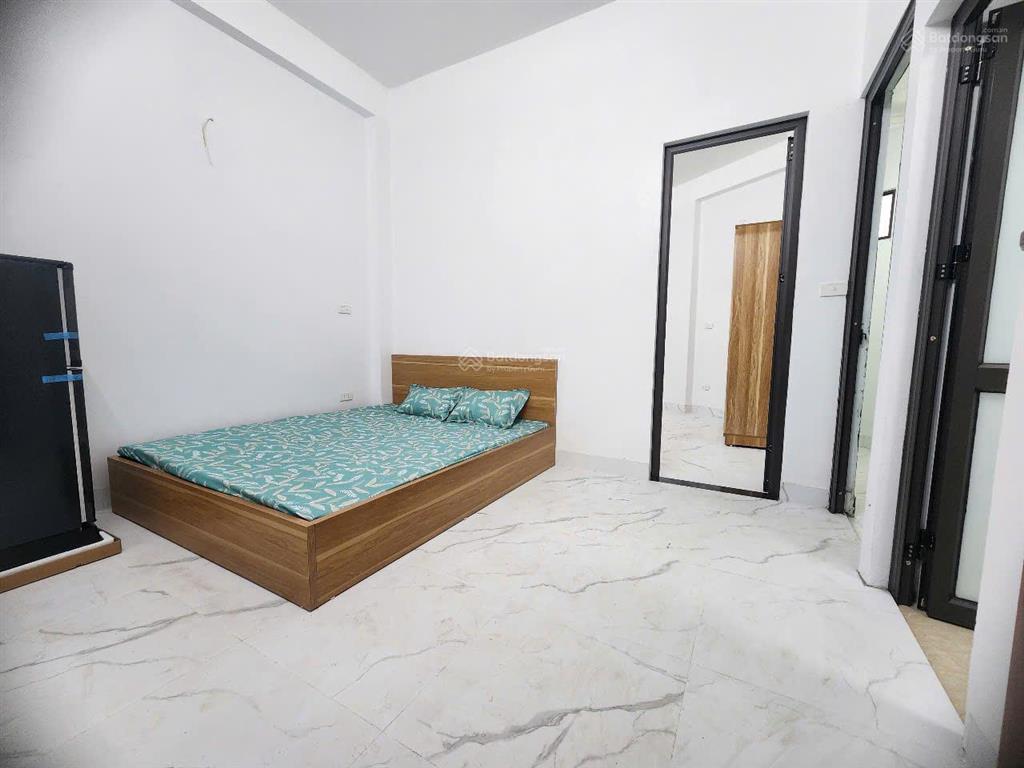 1 ngủ 1 khách mới rộng hơn 40m2 thoáng full đồ hồ tùng mậu  đối diện đh quốc gia, thương mại