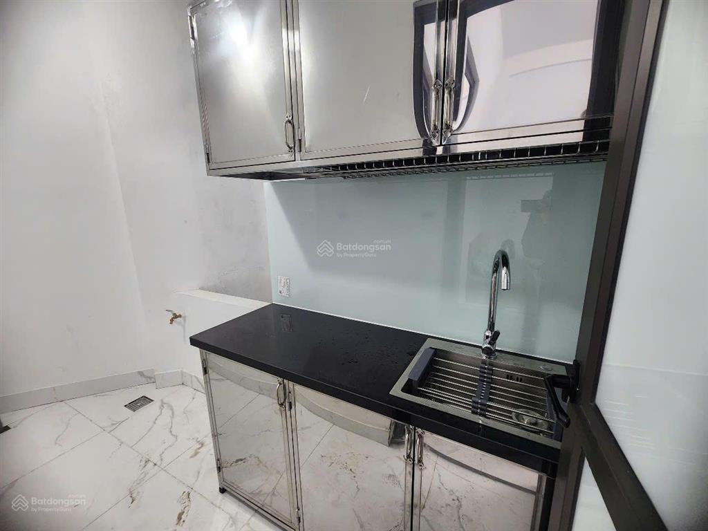 1 ngủ 1 khách mới rộng hơn 40m2 thoáng full đồ hồ tùng mậu  đối diện đh quốc gia, thương mại