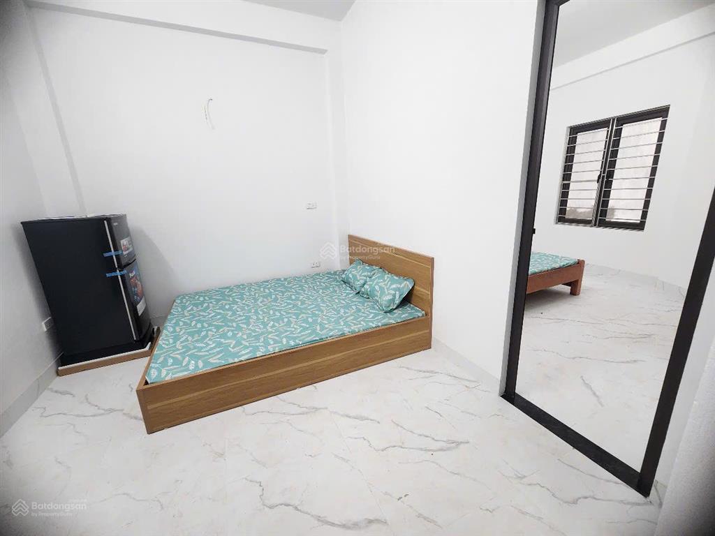 1 ngủ 1 khách mới rộng hơn 40m2 thoáng full đồ hồ tùng mậu  đối diện đh quốc gia, thương mại