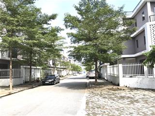 Bán liền kề 72m2, đường 13m, kđt nam 32, hoài đức  nhà thô hoàn thiện ngoài.