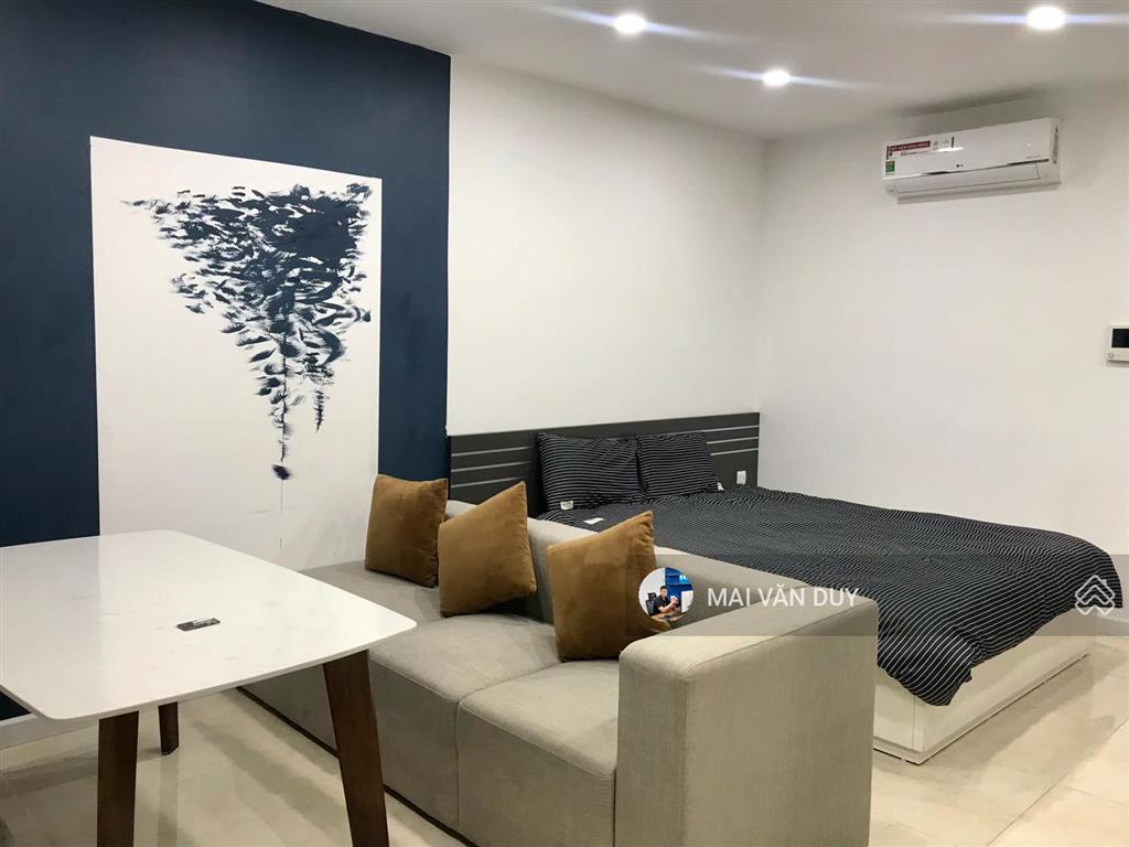 Cho thuê căn hộ studio, full đồ vào ngay giá 15tr. nhà đẹp còn mới, tiện ích vinhomes d'capitale