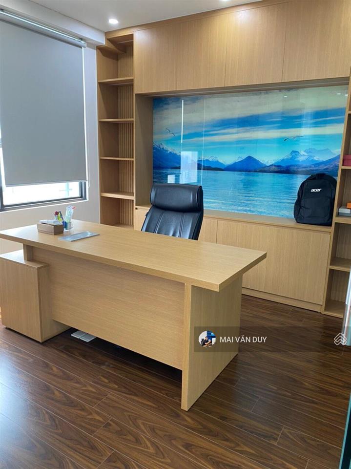 Cho thuê căn hộ văn phòng 70m2, sẵn nội thất văn phòng d'capitale trần duy hưng