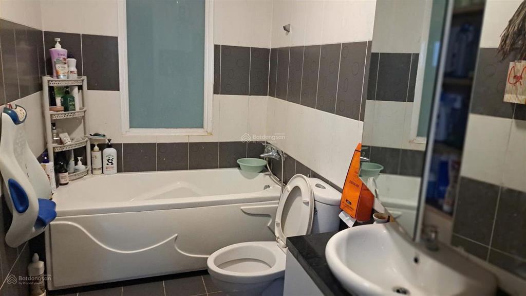 Cần bán gấp căn the navita 80.7m2 2 pn 2wc giá 3,7 tỷ tl full nội thất sổ hồng đầy đủ  0965 895 ***