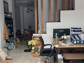 Nhà 1 trệt 2 lầu 1tum khu vạn xuân 80m2 giá 8 ty tl .hỗ trợ vay ngân hàng 70%. oto trong nhà