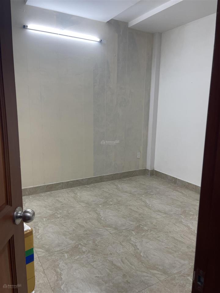 Nhà 1 trệt 2 lầu 1tum khu vạn xuân tam bình 80m2 giá 7.5tỷ. hỗ trợ vay ngân hàng 70%. oto trong nhà