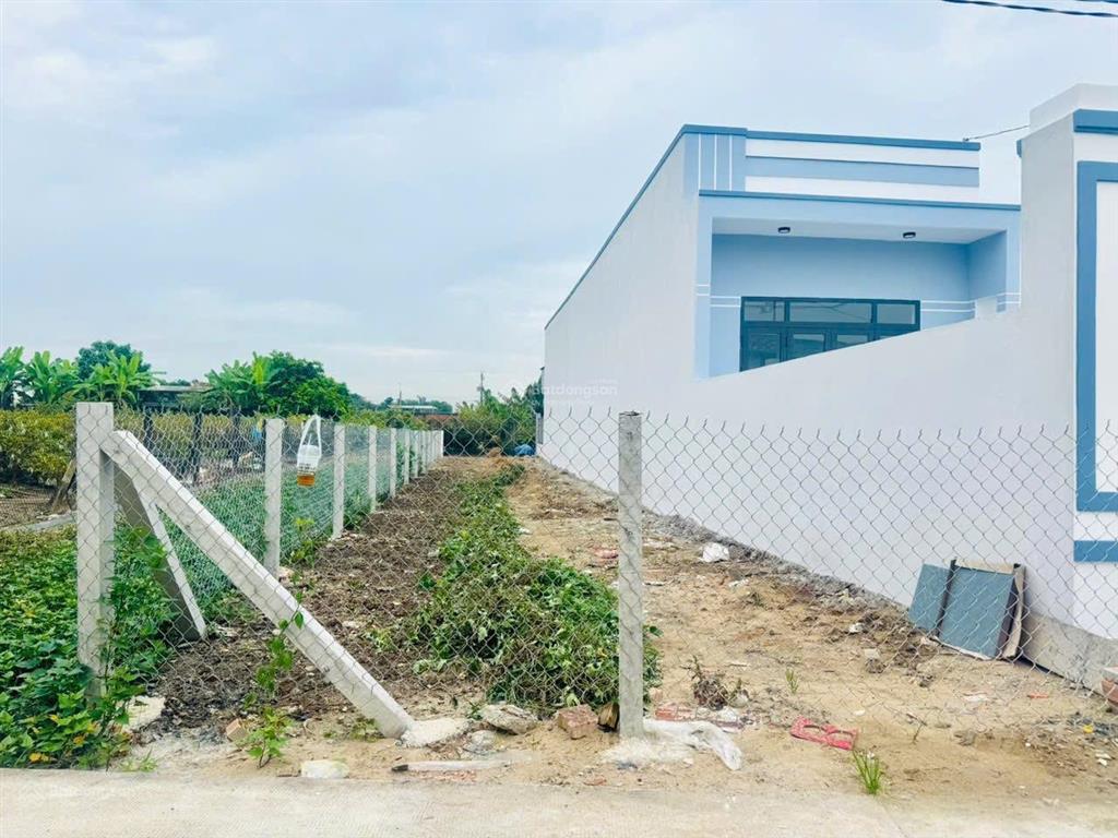 Bán đất 173,5m đường xe hơi xã mỹ lộc cần giuộc long an,giá 1 tỷ 280tr shr đất sạch khu dân cư đông