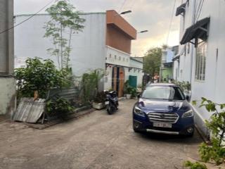 Giá rẻ nhất, kv ngã tư thủ đức, vicom lê văn việt, kcn cao q9, 2 mặt tiền, 70m2 giá 4,5tỷ ngang 5m