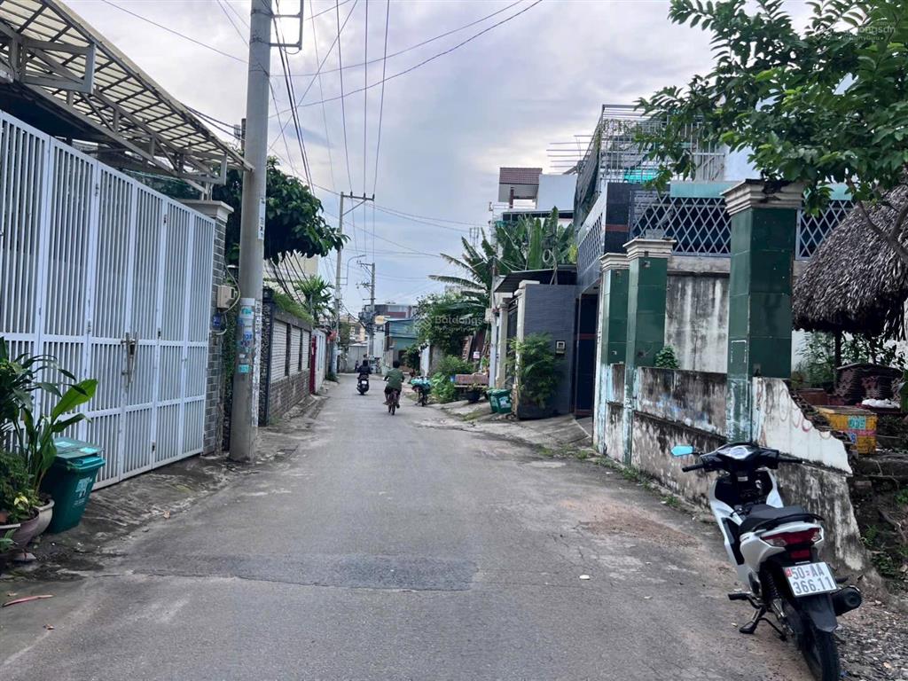 Lô đất 5 phút ra trường thpt dương văn thì, dt 4x22m, giá 6tỷ, hệ số xây dựng 6.0, gần kcn cao q9