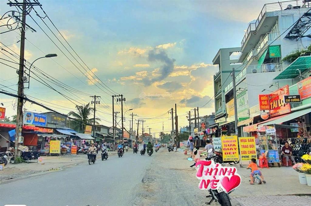 Ngợp bank, bán gấp nhà riêng 1tr2l , đường võ văn hát dt 51m2,giá 4, 5tỷ chốt cứng,chính chủ quận9